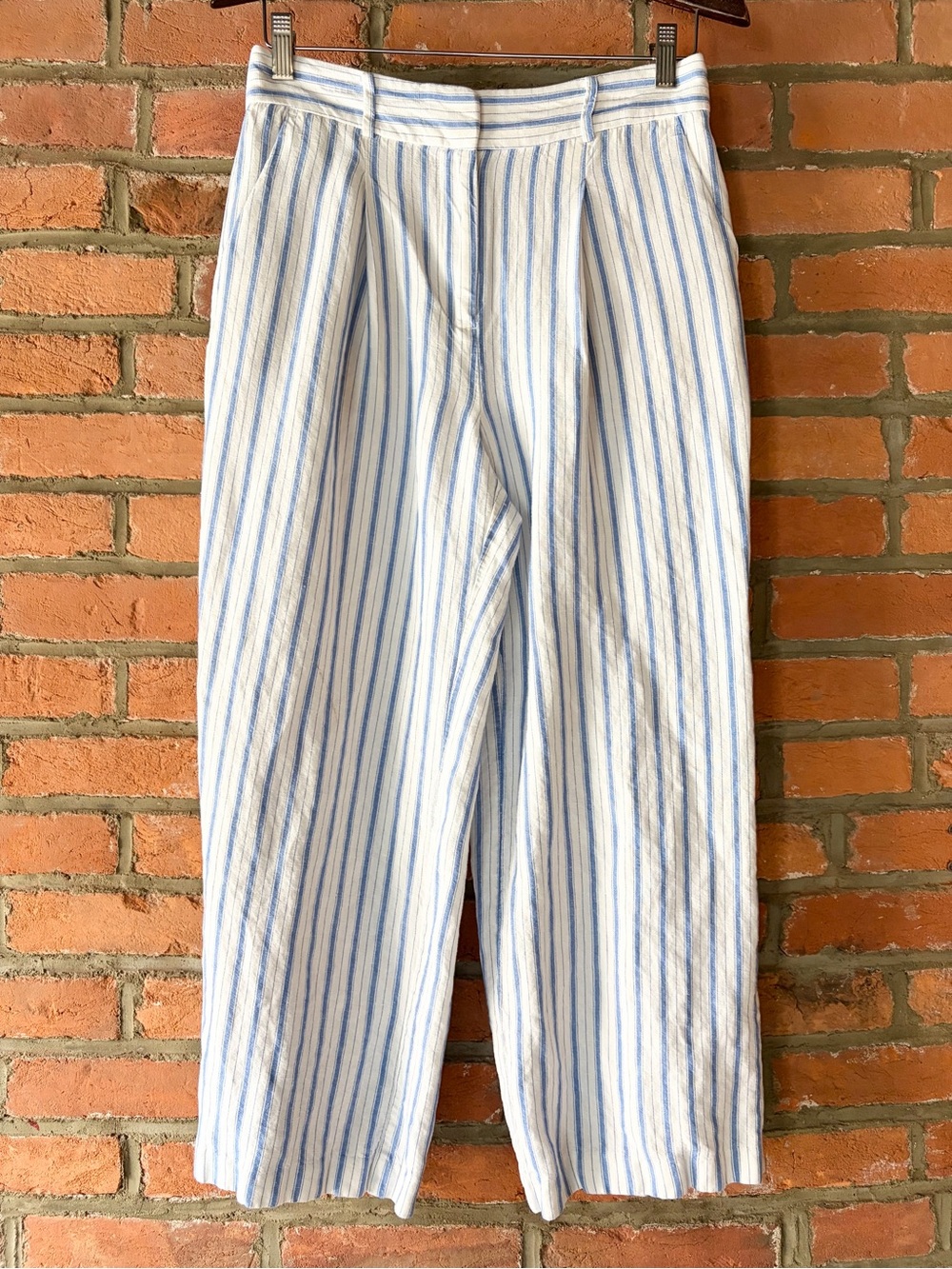 LOFT Peyton White/Blue Linen Blend Wide Leg Trouser, size 4P
